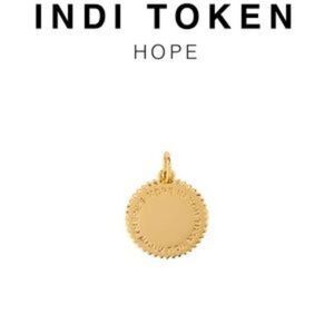 India Hicks Hope Token - Gold